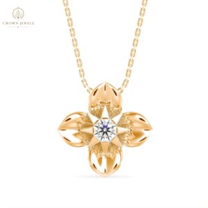 Fleur Royale Pendant
