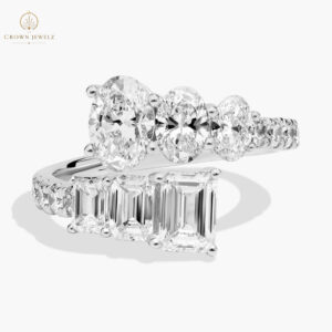 Lab Grown Diamond Oval and Emerald Crossover Ring In 14K White Gold