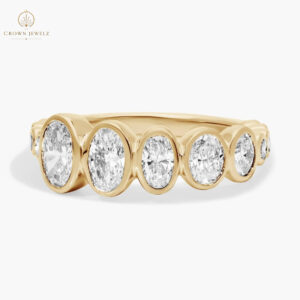 Baguette Emerald and Diamond Pavé Stacking Ring in 14k Yellow Gold