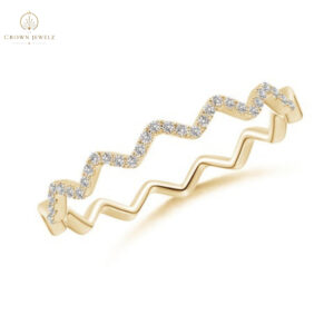 Classic Round Diamond Zig Zag Ring