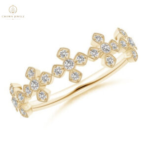 Vintage Inspired Bezel And Pave-Set Diamond Wedding Band